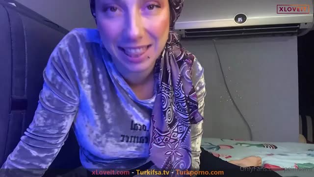 Pelin Asmr: Türbanlı Sevgili Rolunde Soyunuyor İfşa | HD İzle